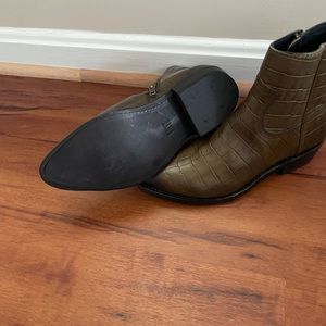 Frye women’s booties.